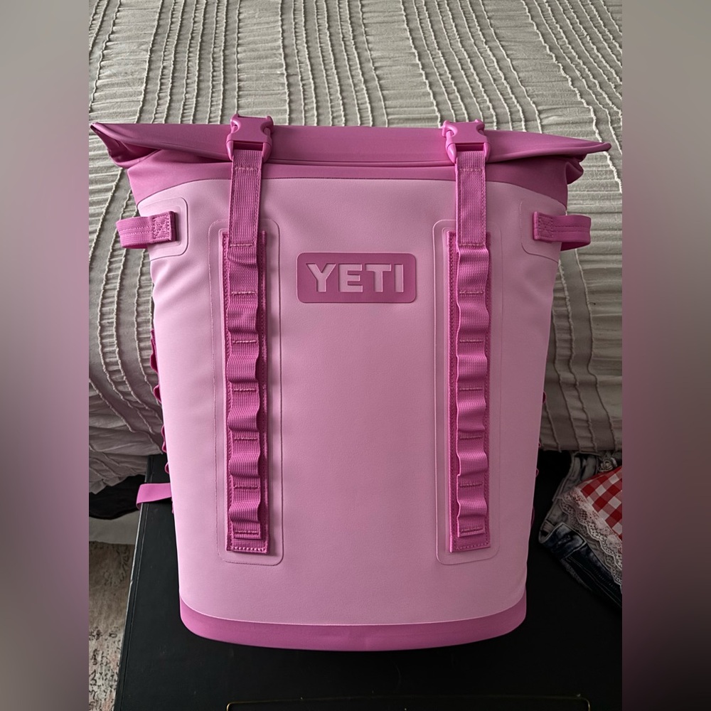 YETI Pink Hopper M20 Cooler